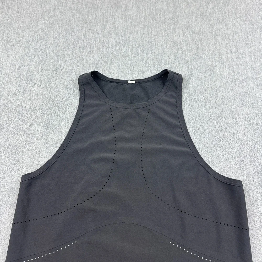 Lululemon Tank Top Womens 8‎ Black Find Your Pace Sleeveless Running Athletic